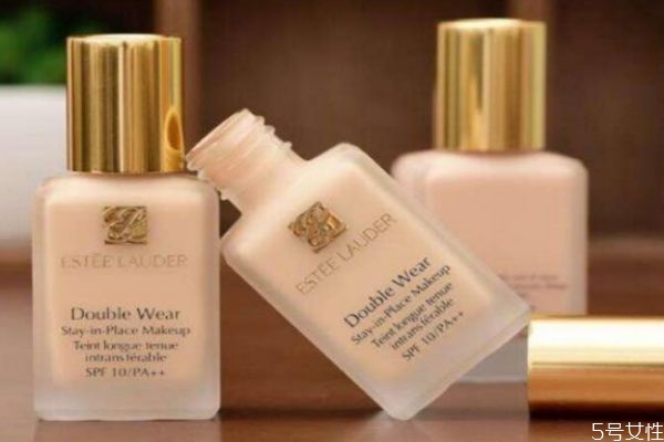 30ml粉底液能擠多少泵 30ml粉底液一般用多久 30ml粉底液能擠多少泵 30ml粉底液一般用多久