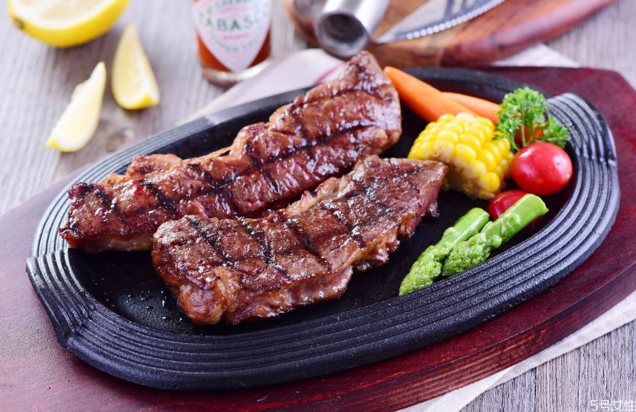 冷凍牛排可以直接煎嗎 煎牛排的火候和時(shí)間 冷凍牛排可以直接煎嗎 煎牛排的火候和時(shí)間