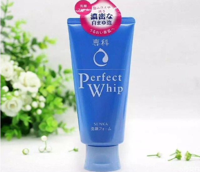 洗面奶洗多久最好 洗面奶洗臉越久越好嗎 洗面奶洗多久最好 洗面奶洗臉越久越好嗎