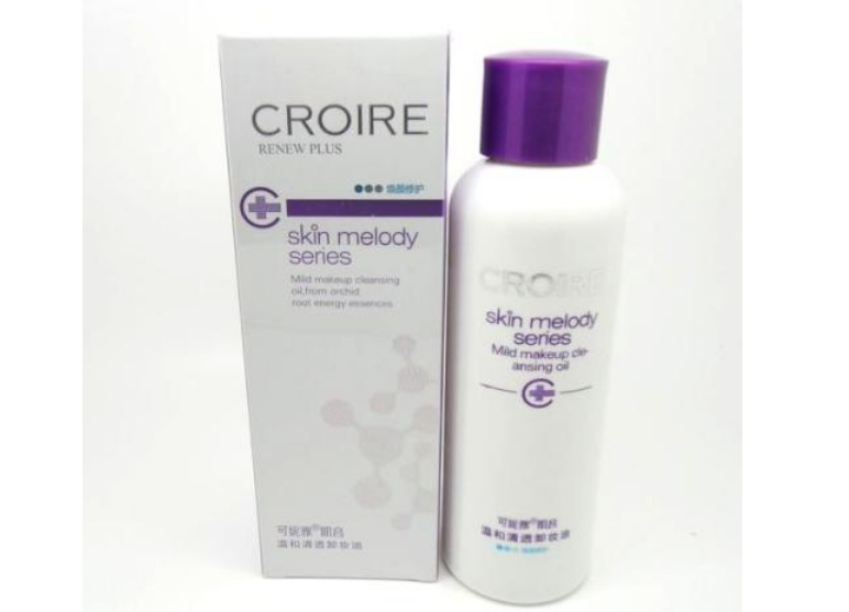 藥妝和普通護(hù)膚品有何區(qū)別 什么樣的人適合用藥妝護(hù)膚品 藥妝和普通護(hù)膚品有何區(qū)別 什么樣的人適合用藥妝護(hù)膚品