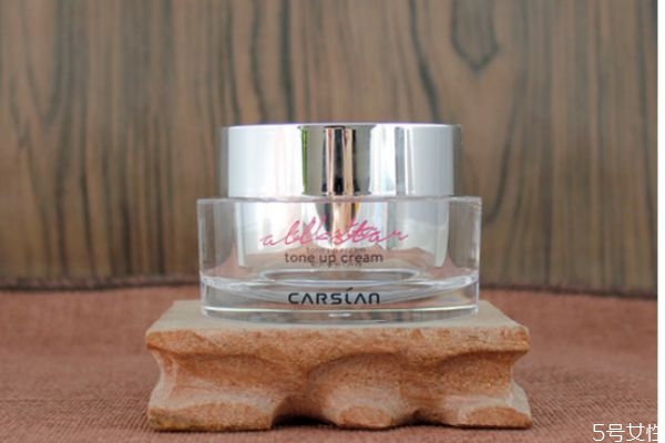 怎樣保存素顏霜好 素顏霜能遮蓋痘印嗎 怎樣保存素顏霜好 素顏霜能遮蓋痘印嗎