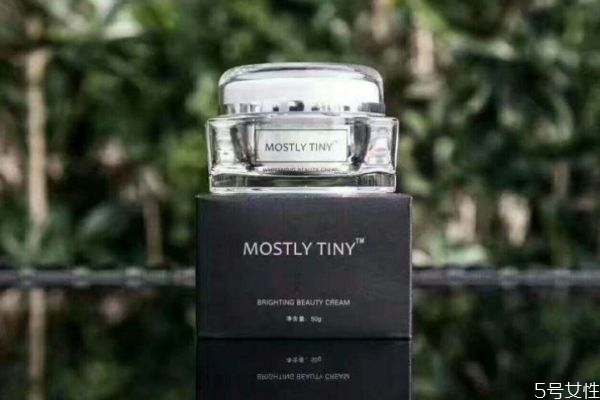 怎樣保存素顏霜好 素顏霜能遮蓋痘印嗎 怎樣保存素顏霜好 素顏霜能遮蓋痘印嗎