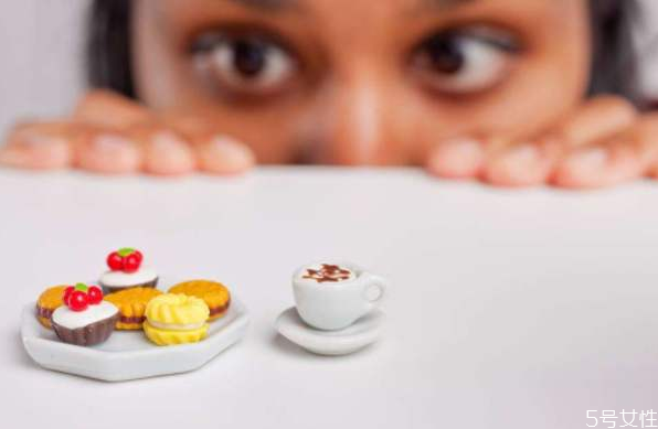 三天不吃飯能瘦多少斤 三天不吃飯先瘦哪 三天不吃飯能瘦多少斤 三天不吃飯先瘦哪