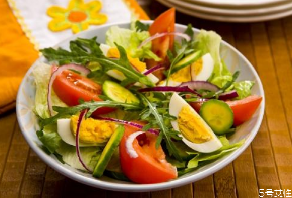 吃菜不放油能減肥嗎 長(zhǎng)期吃菜不放油會(huì)怎樣