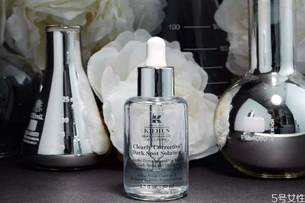 護(hù)膚后有搓泥的現(xiàn)象是什么原因 預(yù)防護(hù)膚品搓泥的方法 護(hù)膚后有搓泥的現(xiàn)象是什么原因 預(yù)防護(hù)膚品搓泥的方法