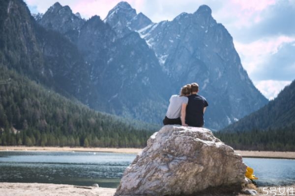 外遇后的夫妻感情修復 夫妻間保持新鮮感的技巧 外遇后的夫妻感情修復 夫妻間保持新鮮感的技巧