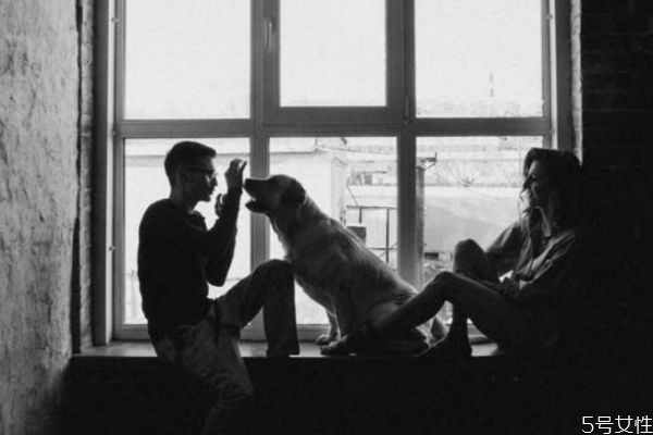 婆媳吵架老公怎么處理 男人處理婆媳關(guān)系大忌 婆媳吵架老公怎么處理 男人處理婆媳關(guān)系大忌