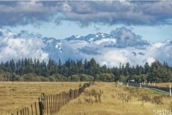 第一次約會(huì)內(nèi)向聊什么 晚上約完會(huì)回去后怎么聊 第一次約會(huì)內(nèi)向聊什么 晚上約完會(huì)回去后怎么聊