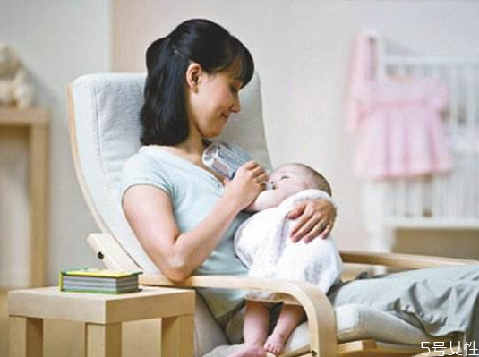 大小胸是怎么引起的 大小胸斷奶后會恢復(fù)嗎 大小胸是怎么引起的 大小胸斷奶后會恢復(fù)嗎