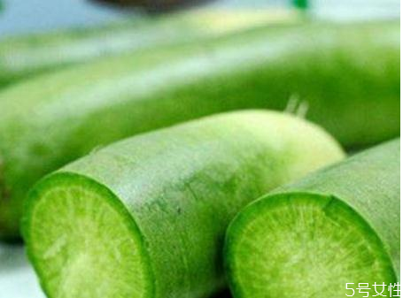 孕婦可以生吃青蘿卜嗎 孕婦吃青蘿卜對胎兒有影響嗎 孕婦可以生吃青蘿卜嗎 孕婦吃青蘿卜對胎兒有影響嗎