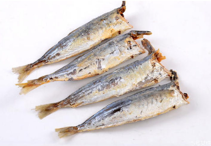 咸魚(yú)干怎么去掉咸味 家常咸魚(yú)干的腌制方法 咸魚(yú)干怎么去掉咸味 家常咸魚(yú)干的腌制方法