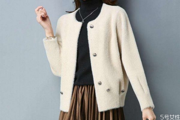 水貂絨有什么特點(diǎn) 水貂絨保養(yǎng)方法 水貂絨有什么特點(diǎn) 水貂絨保養(yǎng)方法