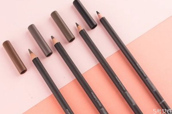 眉筆可以分幾個(gè)硬度 眉筆選購注意事項(xiàng) 眉筆可以分幾個(gè)硬度 眉筆選購注意事項(xiàng)