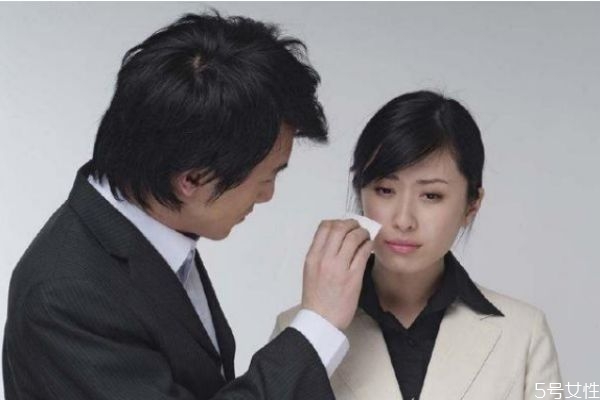 二婚夫妻如何消除兩人之間的隔閡 夫妻之間隔閡能好嗎 二婚夫妻如何消除兩人之間的隔閡 夫妻之間隔閡能好嗎