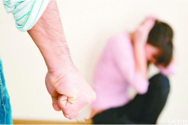 老公打老婆聰明的處理 老公動手打你怎么處理 老公打老婆聰明的處理 老公動手打你怎么處理