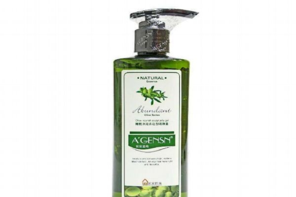 啫喱膏還需要發(fā)膠嗎 啫喱膏和發(fā)膠的區(qū)別 啫喱膏還需要發(fā)膠嗎 啫喱膏和發(fā)膠的區(qū)別