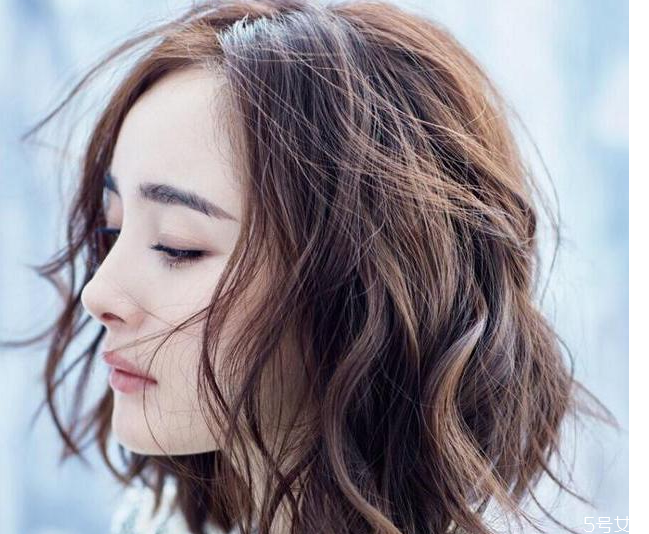 如何用劉海修飾臉型 怎樣用劉海修飾大圓臉 如何用劉海修飾臉型 怎樣用劉海修飾大圓臉