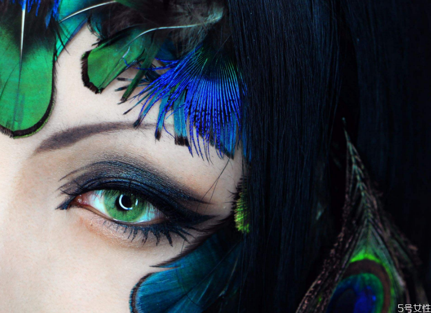 cos妝怎么把眼睛畫大 cos化妝入門基本知識 cos妝怎么把眼睛畫大 cos化妝入門基本知識