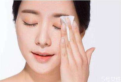 睫毛卸不干凈的后果 卸睫毛膏小妙招 睫毛卸不干凈的后果 卸睫毛膏小妙招