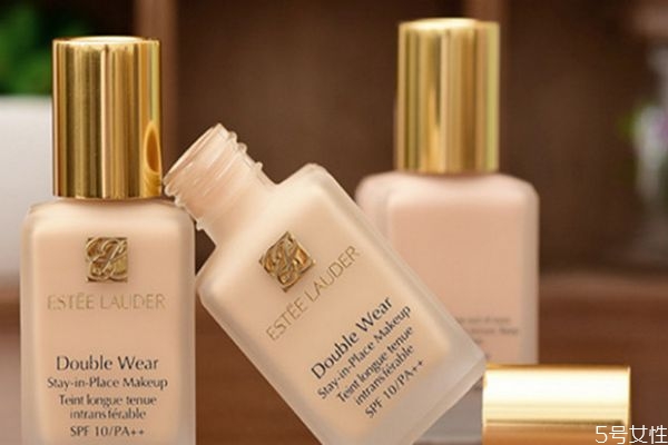 粉底液適合油性皮膚嗎 油皮粉底液好用排行榜 粉底液適合油性皮膚嗎 油皮粉底液好用排行榜