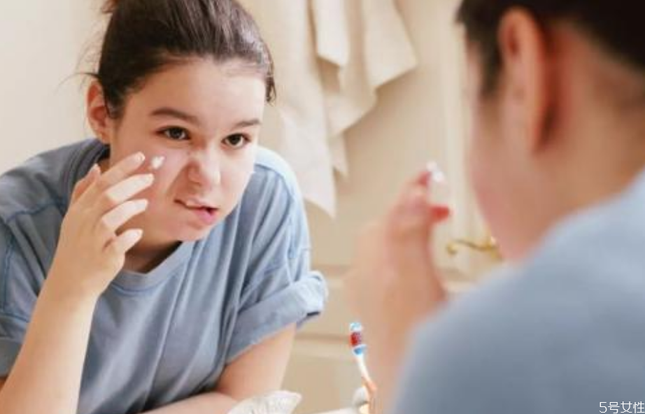 刷酸后用洗嗎 刷酸后可以敷面膜嗎 刷酸后用洗嗎 刷酸后可以敷面膜嗎