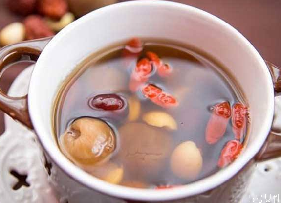 四物湯連續(xù)喝幾天最好 怎么搭配四物湯不上火 四物湯連續(xù)喝幾天最好 怎么搭配四物湯不上火