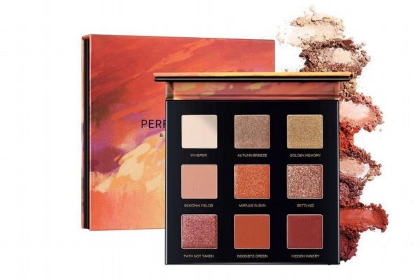 完美日記眼影保質(zhì)期一般多久 完美日記眼影盤如何保存 完美日記眼影保質(zhì)期一般多久 完美日記眼影盤如何保存