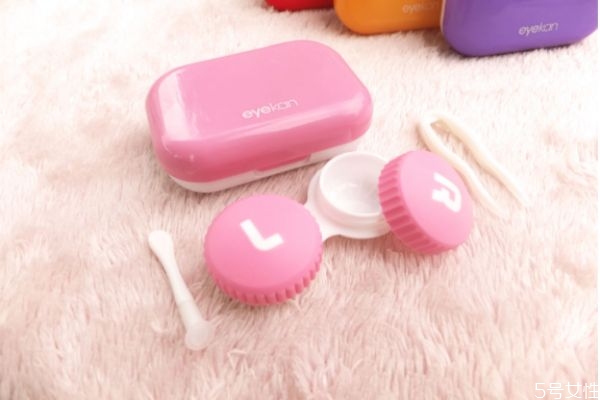 美瞳磨眼睛怎么辦 戴美瞳有異物感怎么辦 美瞳磨眼睛怎么辦 戴美瞳有異物感怎么辦