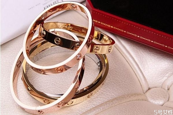 卡地亞手鐲一個(gè)多少錢(qián) 卡地亞的手鐲保值嗎