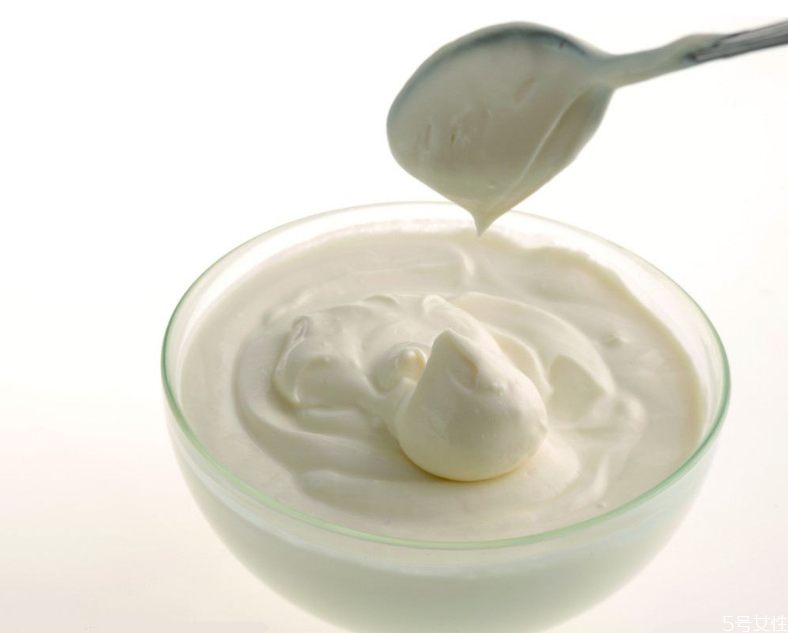 酸奶能加熱后再飲用嗎 酸奶加熱后有毒嗎 酸奶能加熱后再飲用嗎 酸奶加熱后有毒嗎