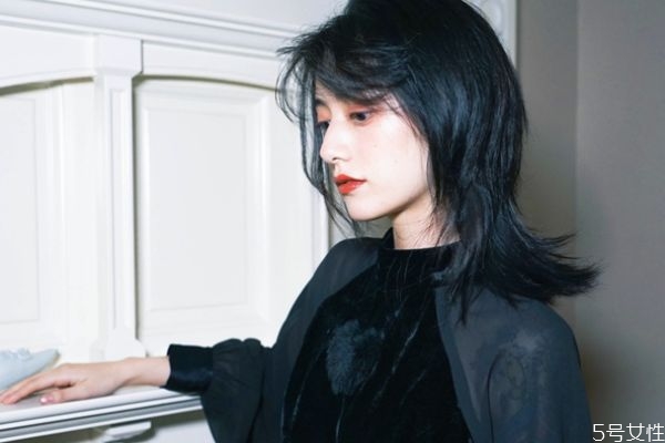 一般染發(fā)要多久 染發(fā)的基本流程 一般染發(fā)要多久 染發(fā)的基本流程