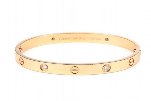 卡地亞手鐲什么顏色好看 卡地亞手鐲有鉆和無(wú)鉆哪個(gè)好 卡地亞手鐲什么顏色好看 卡地亞手鐲有鉆和無(wú)鉆哪個(gè)好