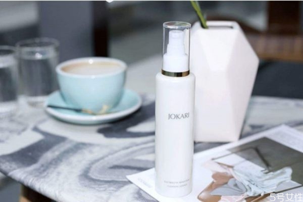 卸妝乳飛機上可以帶嗎 卸妝乳保質(zhì)期多久 卸妝乳飛機上可以帶嗎 卸妝乳保質(zhì)期多久