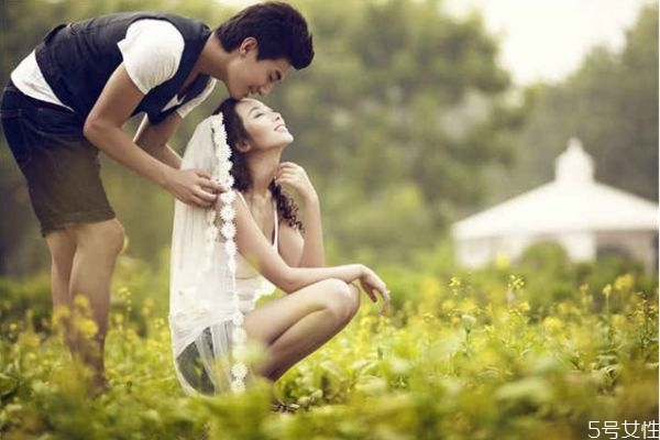 男朋友不想結(jié)婚我還等嗎 男朋友為什么不想結(jié)婚 男朋友不想結(jié)婚我還等嗎 男朋友為什么不想結(jié)婚