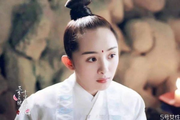 發(fā)際線后移如何預防 如何防止發(fā)際線繼續(xù)后移 發(fā)際線后移如何預防 如何防止發(fā)際線繼續(xù)后移