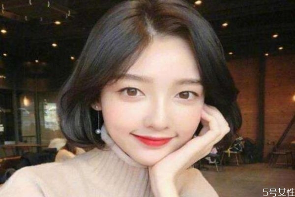 額頭窄怎樣扎馬尾好看 額頭窄適合最佳發(fā)型 額頭窄怎樣扎馬尾好看 額頭窄適合最佳發(fā)型