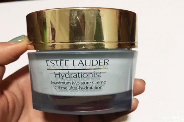 保濕霜和保濕乳順序 保濕霜使用步驟 保濕霜和保濕乳順序 保濕霜使用步驟