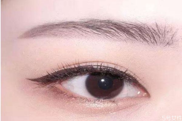 睫毛膏顏色有幾種 十大好用的睫毛膏推薦 睫毛膏顏色有幾種 十大好用的睫毛膏推薦