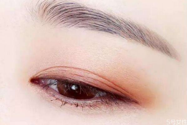 睫毛膏顏色有幾種 十大好用的睫毛膏推薦 睫毛膏顏色有幾種 十大好用的睫毛膏推薦