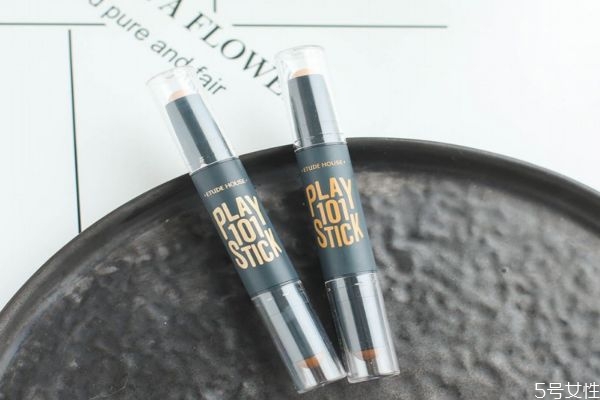 修容棒用完怎么涂開(kāi) 修容棒和定妝粉先用哪個(gè) 修容棒用完怎么涂開(kāi) 修容棒和定妝粉先用哪個(gè)