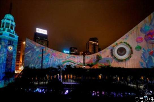 情侶圣誕節(jié)怎么過(guò) 最浪漫的圣誕約會(huì)地 情侶圣誕節(jié)怎么過(guò) 最浪漫的圣誕約會(huì)地