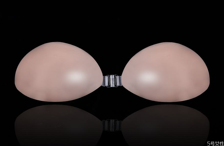 胸貼怎么貼才聚攏 胸貼不聚攏什么原因 胸貼怎么貼才聚攏 胸貼不聚攏什么原因