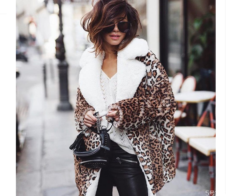 圣誕節(jié)可以怎么穿搭 圣誕約會(huì)穿搭攻略 圣誕節(jié)可以怎么穿搭 圣誕約會(huì)穿搭攻略