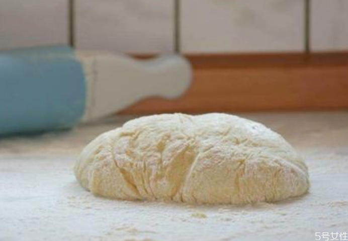 面包二發(fā)為什么發(fā)不起來(lái) 面包二發(fā)發(fā)不起來(lái)怎么辦 面包二發(fā)為什么發(fā)不起來(lái) 面包二發(fā)發(fā)不起來(lái)怎么辦