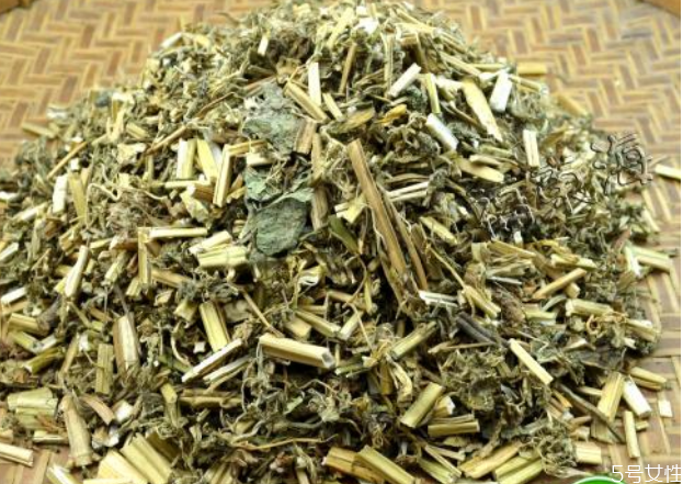 益母草一天喝幾次較好 益母草什么時(shí)候喝最好 益母草一天喝幾次較好 益母草什么時(shí)候喝最好