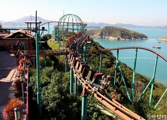 情侶圣誕節(jié)怎么過(guò) 最浪漫的圣誕約會(huì)地 情侶圣誕節(jié)怎么過(guò) 最浪漫的圣誕約會(huì)地