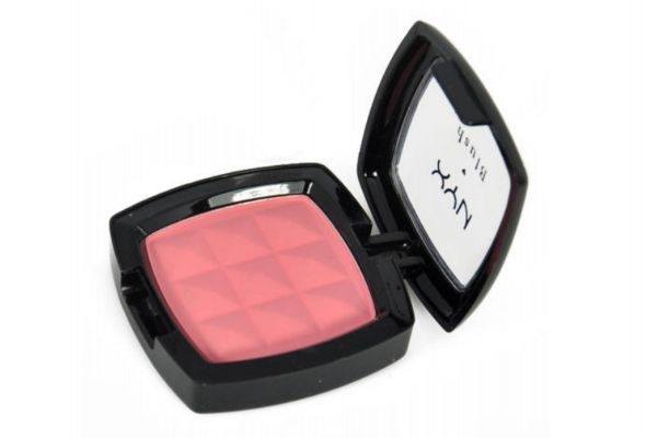 如何測試腮紅過不過敏 為什么會對腮紅過敏 如何測試腮紅過不過敏 為什么會對腮紅過敏