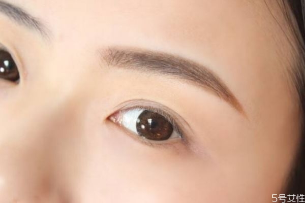 怎樣畫出一個自然的眉毛 眉筆會過期嗎 怎樣畫出一個自然的眉毛 眉筆會過期嗎