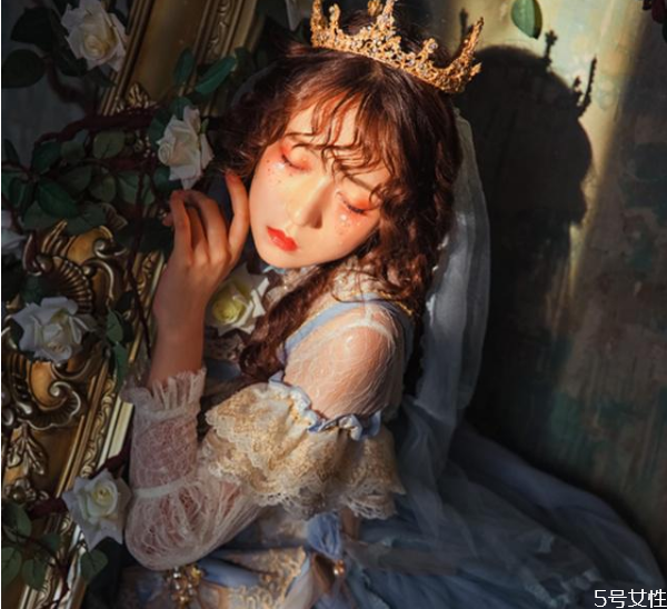 穿lolita一定要化妝嗎 穿lolita出街注意事項 穿lolita一定要化妝嗎 穿lolita出街注意事項