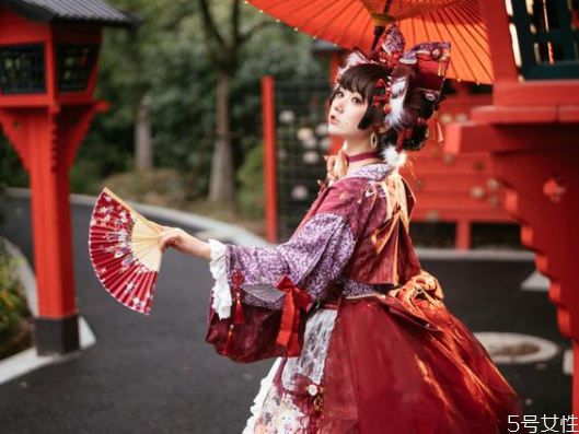 lolita茶話會(huì)注意事項(xiàng) lolita搭配法則 lolita茶話會(huì)注意事項(xiàng) lolita搭配法則